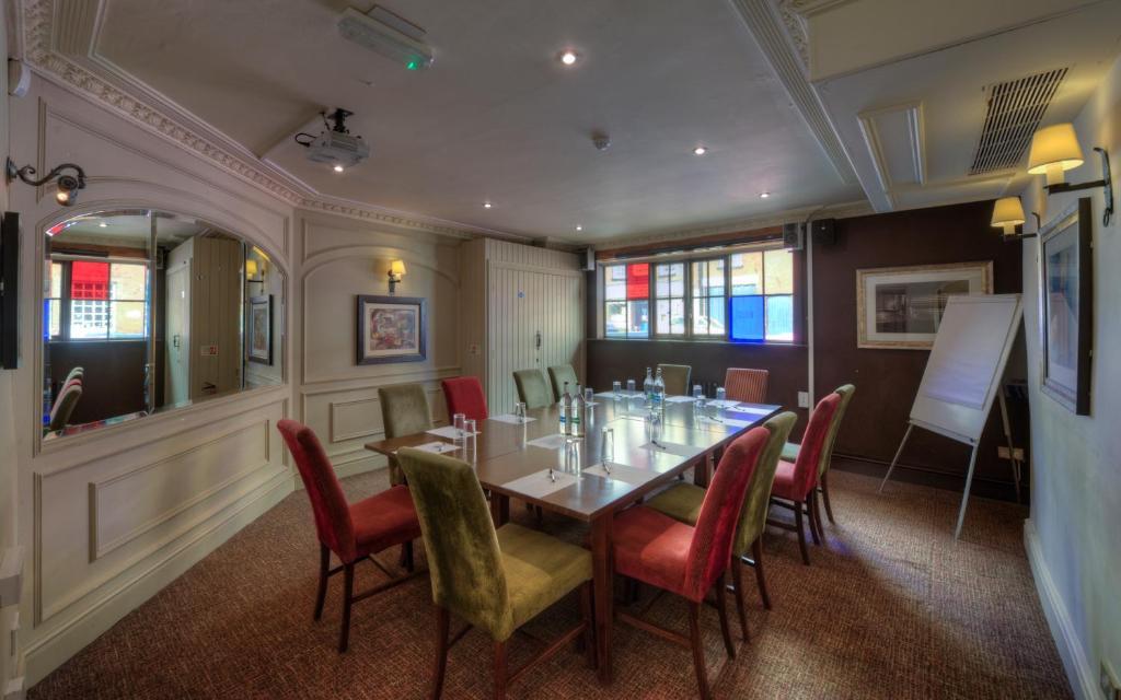 Dog & Partridge By Chef & Brewer Collection Hotel Tutbury Bagian luar foto